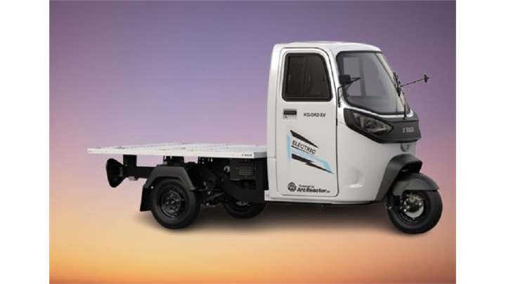 Euler Motors HiLoad TR FB 120 3 Wheelers